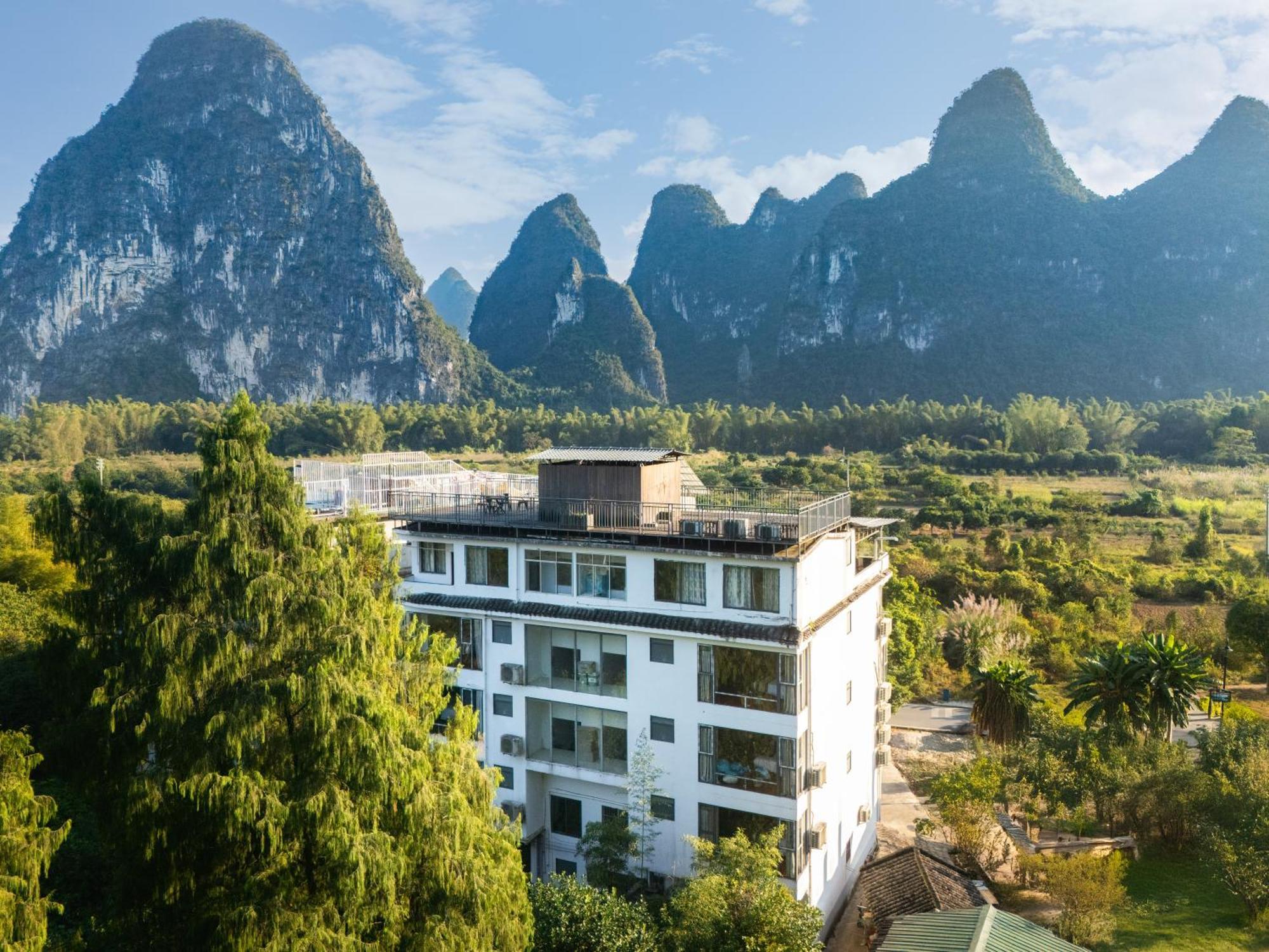 Leisure Courtyard Hotel Yangshuo-Free Shuttle Bus To Yangshuo Station Stay 2 Nights One Way Extérieur photo