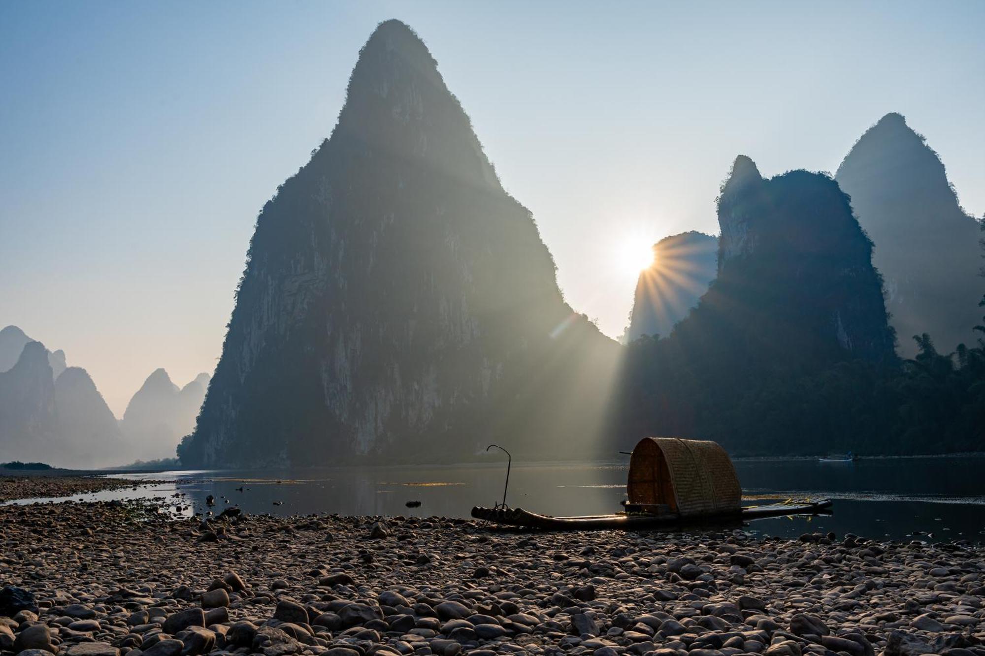 Leisure Courtyard Hotel Yangshuo-Free Shuttle Bus To Yangshuo Station Stay 2 Nights One Way Extérieur photo